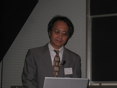 中野氏