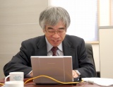 笑えない話も…